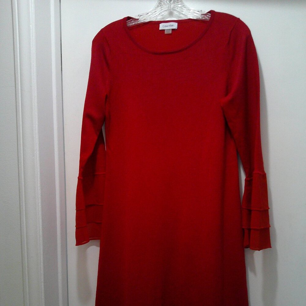 Calvin Klein Red Dress Tiered Bell Sleeves Size Medium Excellent Condition